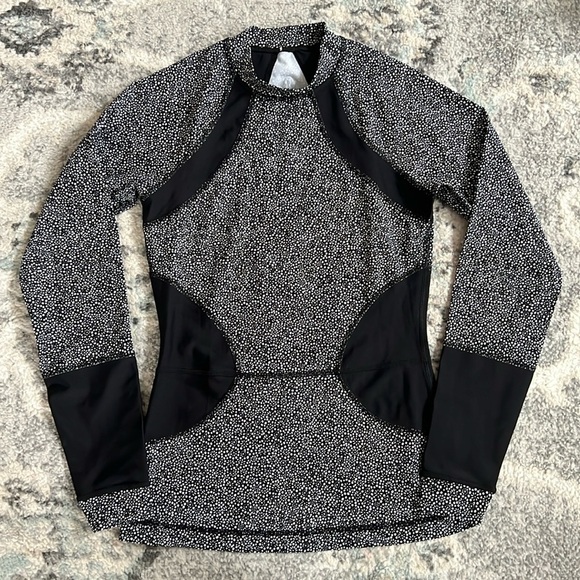 Lululemon Long Sleeve Swim Top - Picture 1 of 9